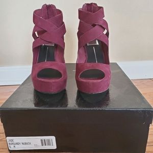 Dolce Vita "Jade" Burgundy Nubuck Sandal